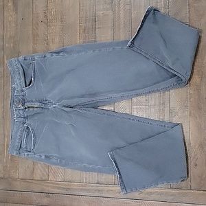 Size 6 regular American Eagle pants